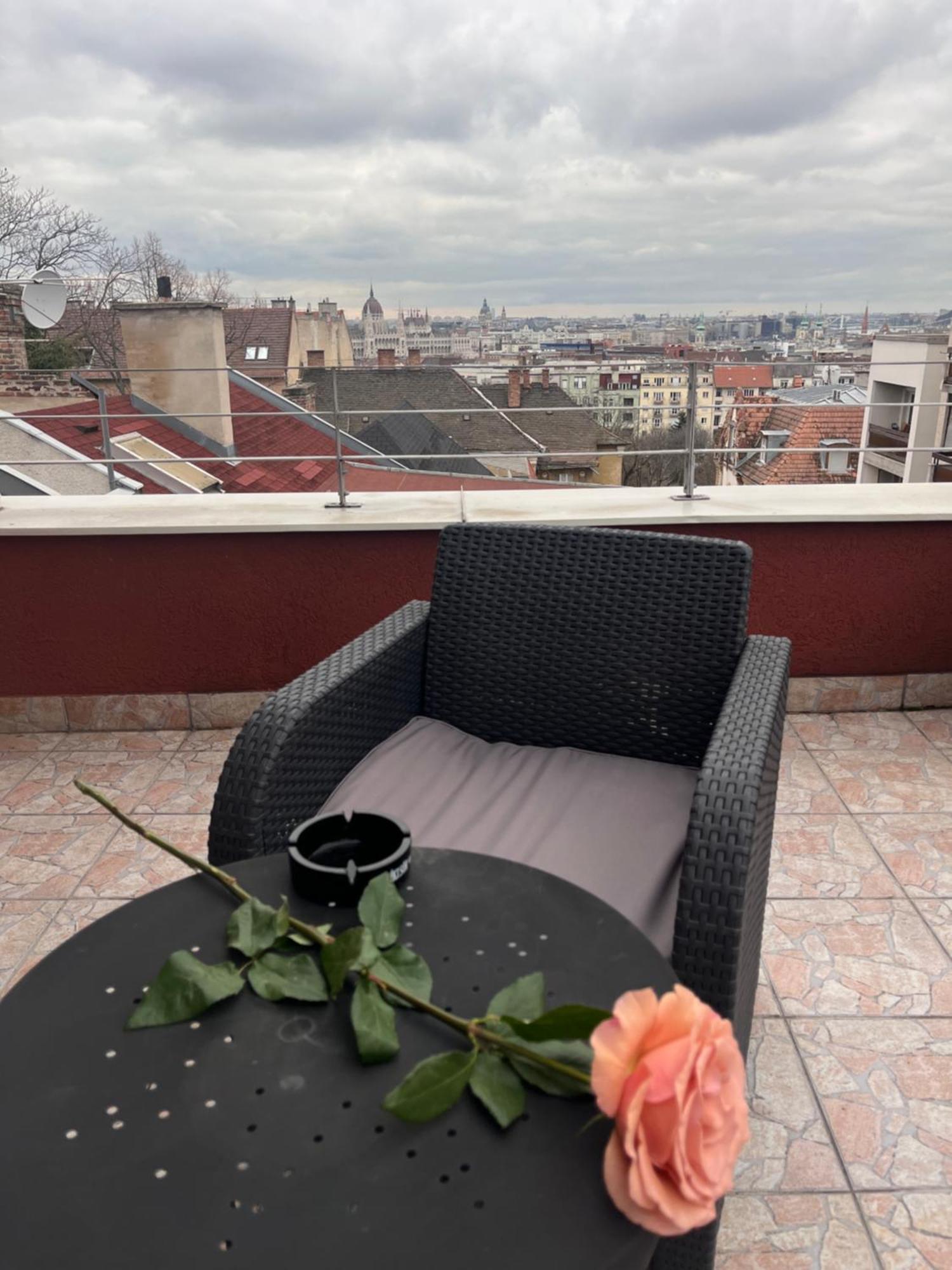 Hotel Rose City Budapest Exterior photo
